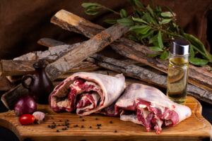 Mostrador con cortes premium de la mejor carnicería en Mendoza, La Pradera Carnes