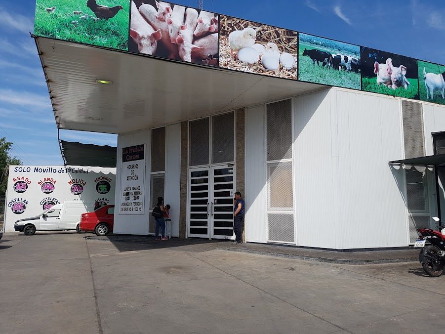 Sucursal de La Pradera Carnes en Rodeo de la Cruz, Guaymallén, Mendoza